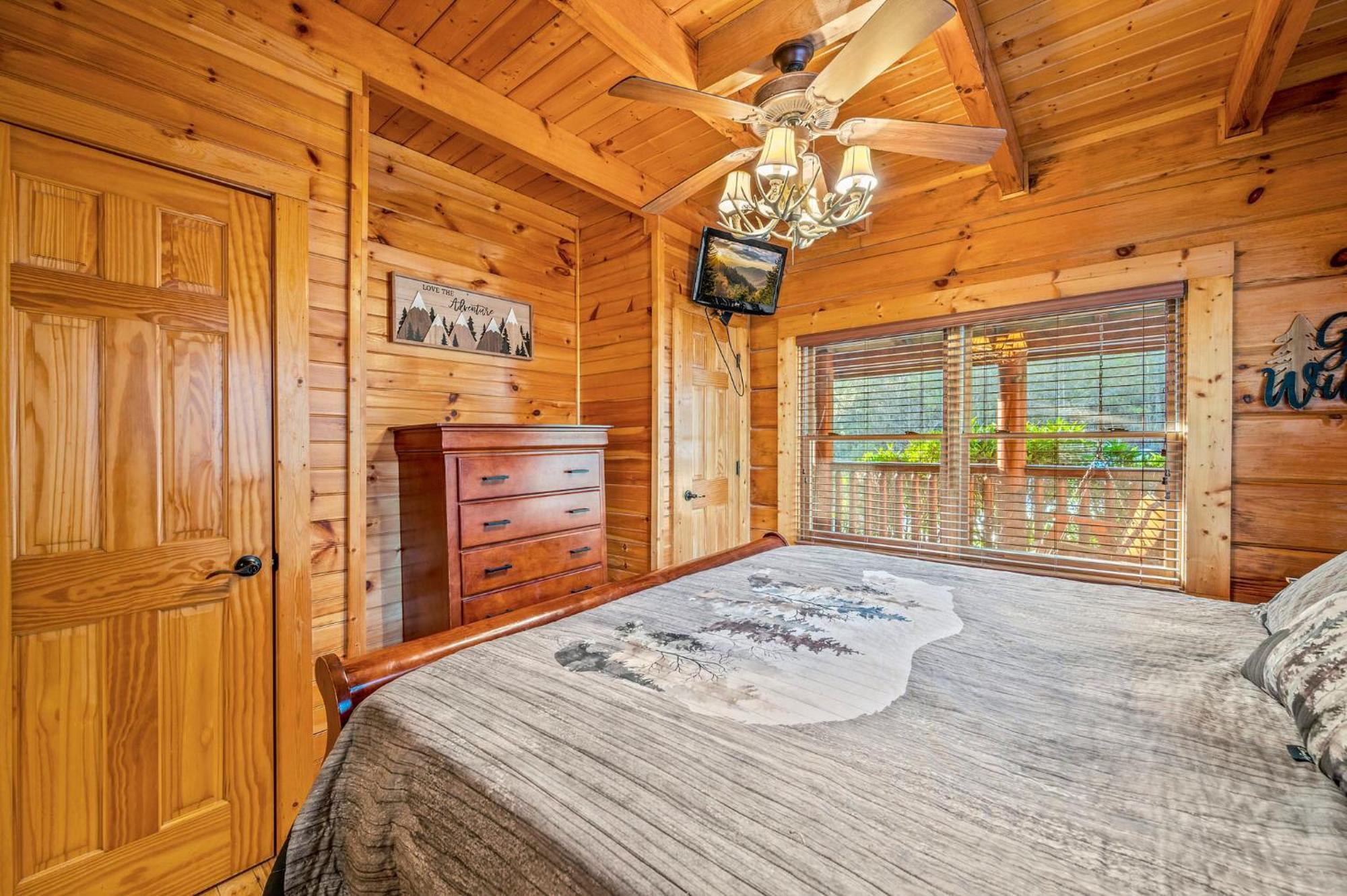 Mountain Laurel Holiday Home Гетлинбург Екстериор снимка